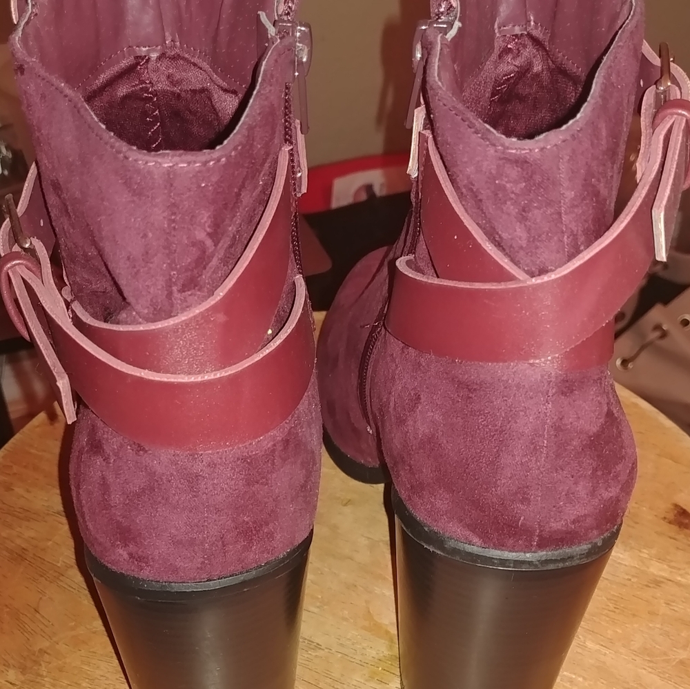 Booties - Picture 3 of 4
